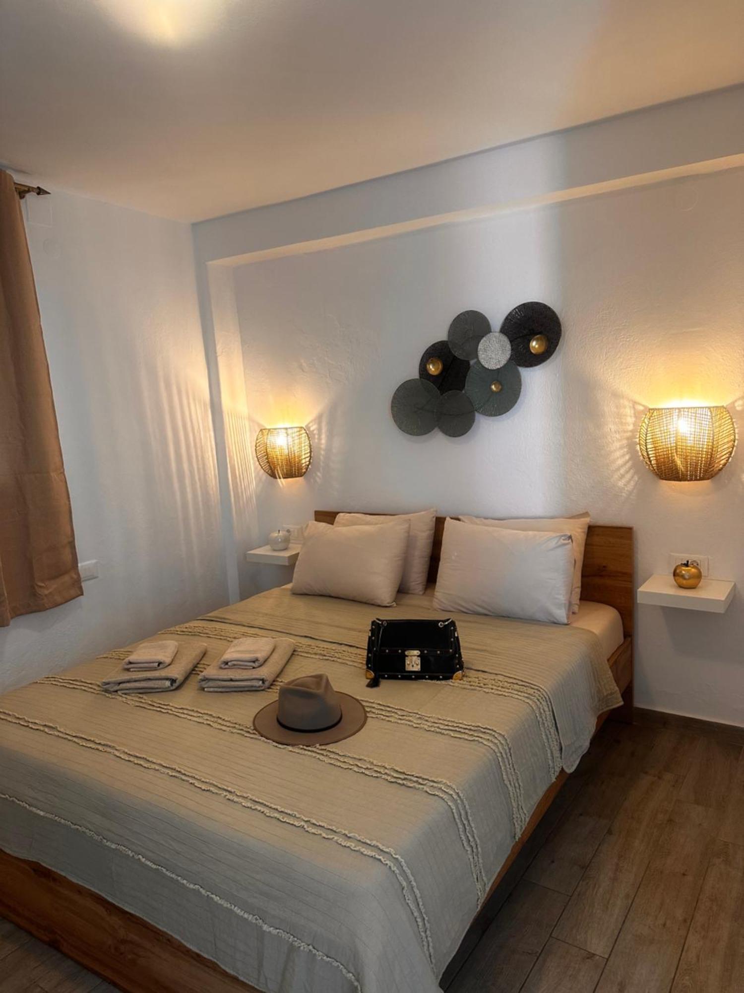 Boutique Di Vito Hotel Mykonos Town ภายนอก รูปภาพ